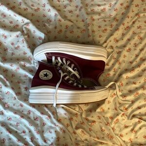 maroon converse